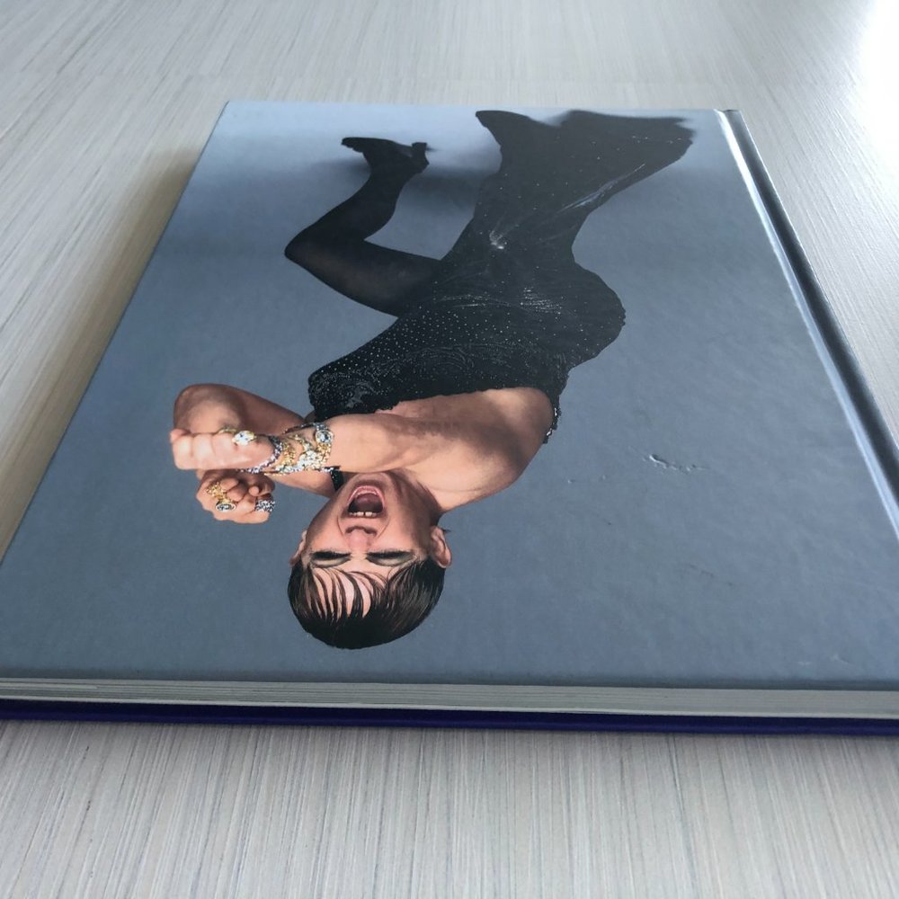 Versace Book - Picture 4 of 16